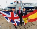 Lotnicza megafuzja coraz bliżej. Akcjonariusze British Airways i Iberii poparli ją  w 99 proc. Dojdzie do niej, gdy akcje holdingu Int’l Airline Group trafią na giełdę 21 stycznia. Nowy przewoźnik będzie mieć 408 samolotów, zatrudniać 57 tys. ludzi i przewozić rocznie ok. 60 mln pasażerów