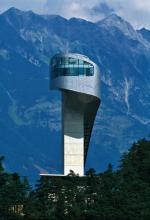 Narciarska skocznia na górze Bergisel, Innsbruck.  Proj. Zaha Hadid 