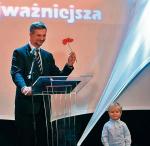 Jak wielu działaczy PJN, Paweł Poncyljusz na kongres przyszedł z dziećmi. Na zdjęciu z synem Łukaszem