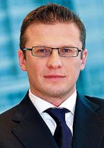 Artur Michalski, adwokat, szef praktyki nieruchomości  i inwestycji budowlanych w kancelarii DLA Piper