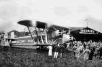 21 września 1926 roku,  Roosevelt  Field, start René Foncka do Paryża. Jego S-35 rozbije się tuż po starcie