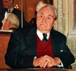 Jerzy  Turowicz był redaktorem  naczelnym  „Tygodnika Powszechnego” od jego  powstania w 1945 r. do swojej śmierci  w 1999 r. 