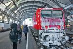 Nie tylko PKP.  Mróz i śnieg sparaliżowały  tej zimy pracę Deutsche Bahn. Ponad 100 tys. osób zażądało od największego  w Europie przewoźnika kolejowego zwrotu pieniędzy za bilety.  DB zapowiedziały zainwestowanie w ciągu pięciu lat 44 mld euro