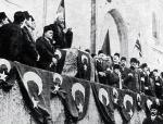 Ogłoszenie świętej wojny przed Wielkim Meczetem w Stambule, 12 listopada 1914 r. 