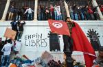  Demonstranci z prowincji szturmują budynek rządowy w Tunisie