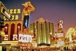 W Hiszpanii jak w Las Vegas? Spółka Las Vegas Sands, operator kasyn w Las Vegas, Makao i Singapurze, na europejski przyczółek chce wybrać Hiszpanię.  W Madrycie, Walencji albo regionie Costa del Sol zamierza kosztem 10 – 15 mld euro wybudować gigantyczne centrum rozrywki Euro-Vegas. Złożą się na nie kasyna, hotele  z ponad 20 tys. pokoi, pasaże handlowe, centra konferencyjne  i przestrzenie wystawowe