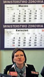 <Minister  zdrowia  Ewa Kopacz  liczy, że ustawę o ubezpieczeniach dodatkowych uda się  uchwalić  jeszcze  w tej kadencji Sejmu BartŁomiej Zborowski