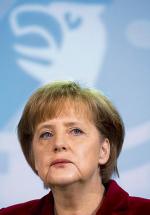 Angela Merkel i jej rząd dokładnie analizują doniesienia z Japonii