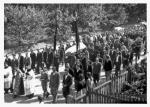 Partyzancki pogrzeb podchorążego  Antoniego Książka, kwatermistrza Obwodu Biłgoraj AK-DSZ, Narol, czerwiec 1945 r.  