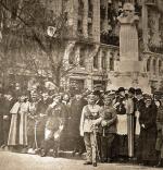Pierwszy pomnik  dłuta Jana Biernac- kiego,  wysta- wiony  na placu Warec- kim  w 1921  roku