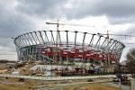 Kto sponsorem Stadionu Narodowego? W najbliższych miesiącach zwycięzcę wyścigu o to miano ma wskazać Narodowe Centrum Sportu. Cena zostanie ustalona w negocjacjach. Dziś Ministerstwo Finansów mówi o ok. 10 mln zł rocznie. Jak wynika z informacji „Rz”, sponsor będzie wybrany spośród pięciu wielkich firm: PGNiG, PKN Orlen, PKO BP, PGE i PZU