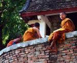 Młodzi mnisi w przyklasztornej szkole w Luang Prabang