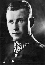 Por./kpt. Henryk Glapiński „Klinga”, dowódca oddziału SOS „Warszawa”, odniósł  wiele zwycięstw  w walkach z oddziałami UB-KBW (+ 19 II 1947 r.)