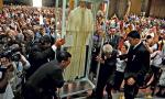 ≥Nikaragua. Sutannę, którą JP II nosił w czasie pielgrzymki w 1996 r., wystawiono 1 maja w czasie mszy w katedrze w Managui≥Nikaragua. Sutannę, którą JP II nosił w czasie pielgrzymki w 1996 r., wystawiono 1 maja w czasie mszy w katedrze w Managui