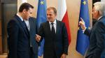 Radosław Sikorski, Donald Tusk i Jerzy Buzek podczas uroczystości otwarcia nowej siedziby polskiego przedstawicielstwa przy UE