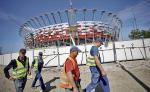 Stadion Narodowy w Warszawie: najpierw kłopoty ze schodami, od wczoraj – z wodą