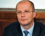 Wiceminister sprawiedliwo- ści Piotr Kluz ma nadzieję, że publikacja wyroków  w Internecie poprawi jakość wydawanych orzeczeń