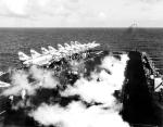  Samoloty A-3 Skywarrior startują z pokładu USS „Coral Sea”, 1968 r 