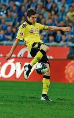 Robert Lewandowski, 23 lata, od ubiegłego roku piłkarz mistrza Niemiec Borussii Dortmund, do której przeszedł z Lecha Poznań. 34 mecze w reprezentacji Polski, dziesięć bramek