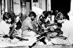 Tamilowie uczą się składać kałasznikowy w obozie na półwyspie Dżafna, 1984 r.