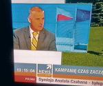 Ekran telewizora w  apartamencie Andrzeja Leppera.  Obraz został zatrzymany na kanale Polsat News w piątek o godz. 13.15. Na ekranie widać Jerzego Ciszewskiego, znanego  PR-owca.  – W piątek byłem gościem Polsat News. Na antenę wszedłem  tuż po 13  – mówi „Rz” Ciszewski