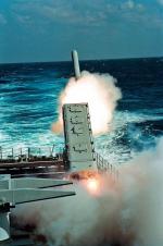 Odpalenie pocisku Tomahawk na krążowniku rakietowym USS „Mississippi”, styczeń 1991 r.    