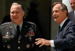 Prezydent George Bush senior podejmuje w Białym Domu gen. H. Normana Schwarzkopfa, dowódcę sił amerykańskich podczas wojny w Zatoce Perskiej