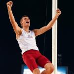 ≥Paweł Wojciechowski, urodzony 6 czerwca 1989 r. Zawodnik Zawiszy Bydgoszcz. 15 sierpnia pobił starszy od niego o rok rekord kraju Mirosława Chmary. Skoczył 5,91 m. 