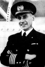 Mamert Stankiewicz, legenda polskiej marynarki, jako kapitan transatlantyka  M/s „Piłsudski”  