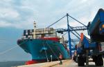 Do Gdańska zawijają największe na świecie kontenerowce
