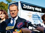 Briefing Donalda Tuska przed wyjazdem „tuskobusem”  na Podlasie 24 września