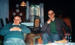 Stanisław Lem i Sławomir Mrożek w latach 90. Pisarzy połączyła przyjaźń, zainteresowania literackie i sprawy motoryzacyjne