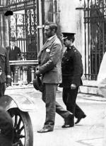 Roger Casement prowadzony na szafot 3 sierpnia 1916 r. 