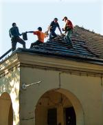 Dzięki pozyskanym od internautów 500 tys. zł udało się wyremontować budynek klasztoru  w Jarosławiu.  Teraz trwa zbiórka pieniędzy  na naprawę kolejnego gmachu