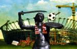 Warszawa przebrała Syrenkę  w strój piłkarski. Filmiki z nią można zobaczyć  w Internecie