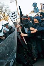 Marsz Niepodległości chcą zablokować m.in. członkowie Antify. Podczas podobnej akcji w Krakowie w kwietniu 2007 r. doszło  do bójek z policją