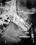 Sowieckie frachtowce i wyładowane elementy pocisków balistycznych w porcie Mariel na Kubie, 5 października 1962 r. 