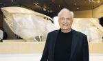 Architekt  Frank Gehry  z projektem Louis Vuitton Centre For Creation powstającego w Paryżu, otwarcie za rok