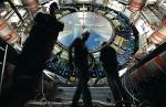 Akcelerator w CERN na granicy Szwajcarii i Francji to największe urządzenie na świecie