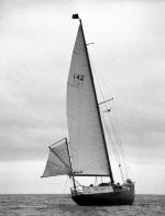 Chichester płynie w regatach samotników, 1964 r. 