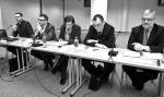 Ks. Dariusz Walencik, Jarosław Makowski, Ewa K. Czaczkowska, Paweł Borecki i Marcin Przeciszewski podczas debaty w „Rz” 9 stycznia 2012 r. 