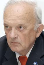 Mirosław Szypowski,  przewodniczący  Ogólnopolskiego  Porozumienia Organizacji  Rewindykacyjnych