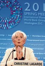 Christine Lagarde, szefowa MFW dziękowała Polsce za zadeklarowanie wpłaty pożyczki dla funduszu.