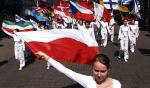 1 maja 2004 roku wielu Polaków świętowało przystąpienie naszego kraju do UE. Liczyli także na obsadzenie przez rodaków ważnych stanowisk w Brukseli 