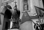 Czy komunistyczne symbole naprawdę należy traktować jako dowcip? Na zdjęciu pochód Nowej Lewicy  1 maja 2007 r. w Warszawie 