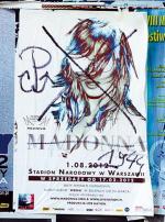 Przeciwnicy koncertu Madonny zamazują między innymi zapowiadające go plakaty 
