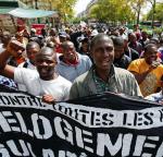 Trzy czwarte imigrantów  już teraz głosuje na lewicę. Na zdjęciu demonstracja w Paryżu w sierpniu 2011 r.