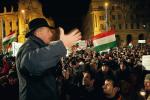 Fidesz nadal potrafi mobilizować zwolenników: w styczniu wyszło ich na ulice Budapesztu pół miliona