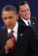 Drugie starcie kandydatów. Romney (z tyłu) wciąż zbiera dobre oceny