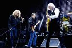 Od lewej Robert Plant,  John Paul Jones i Jimmy Page, czyli Led Zeppelin podczas koncertu „Celebration Day”